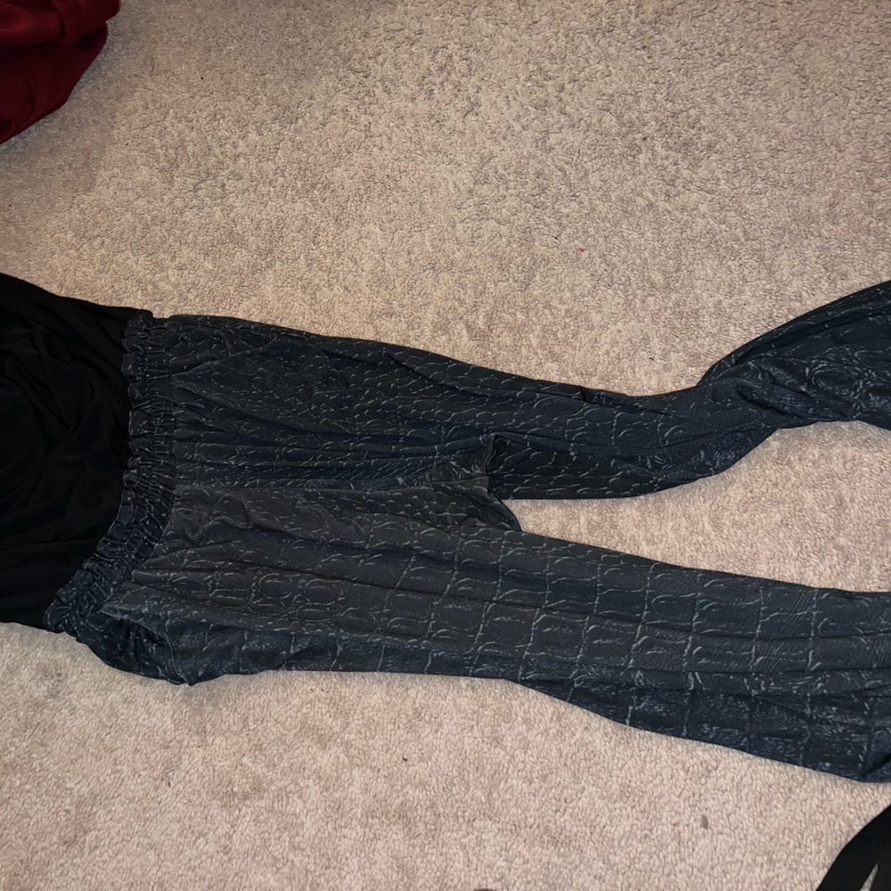 black jump suit